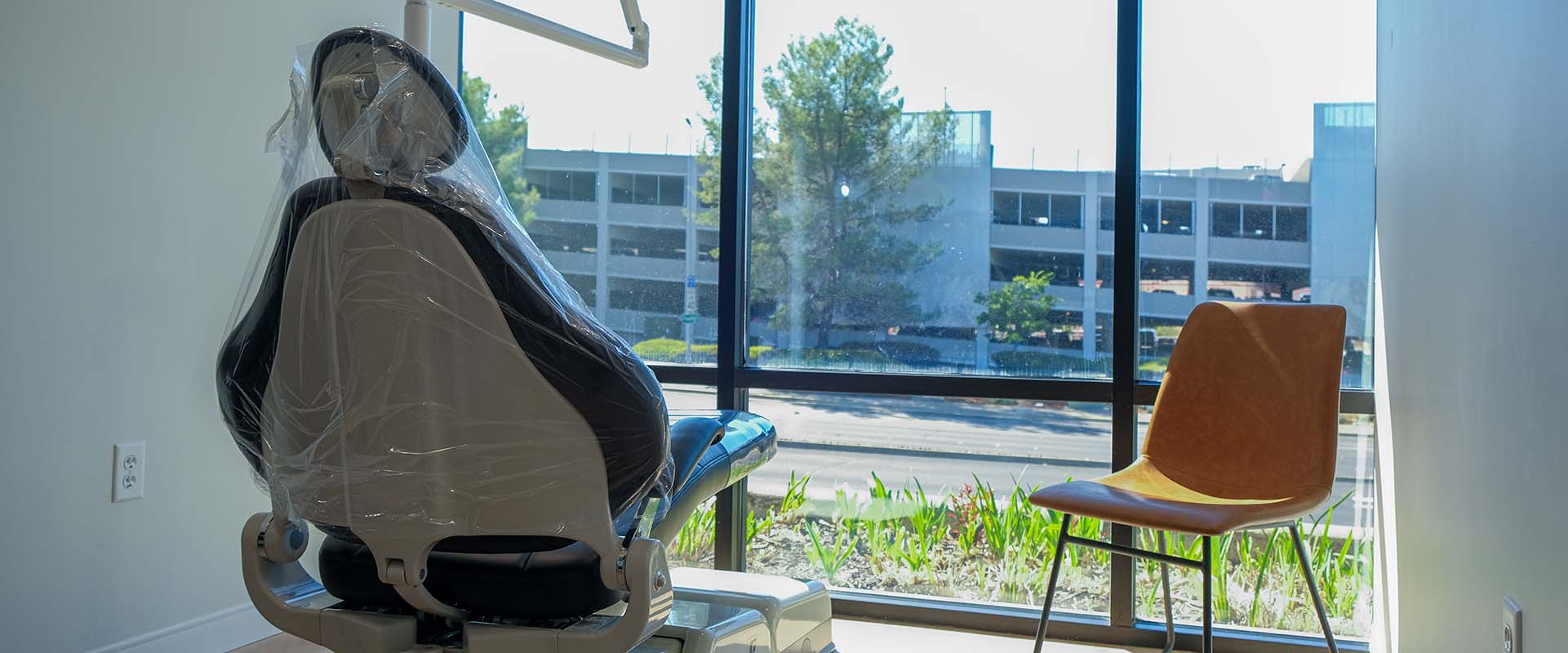 A clean dental office before a veneer consultation at Roseville Dental Company in Roseville CA.